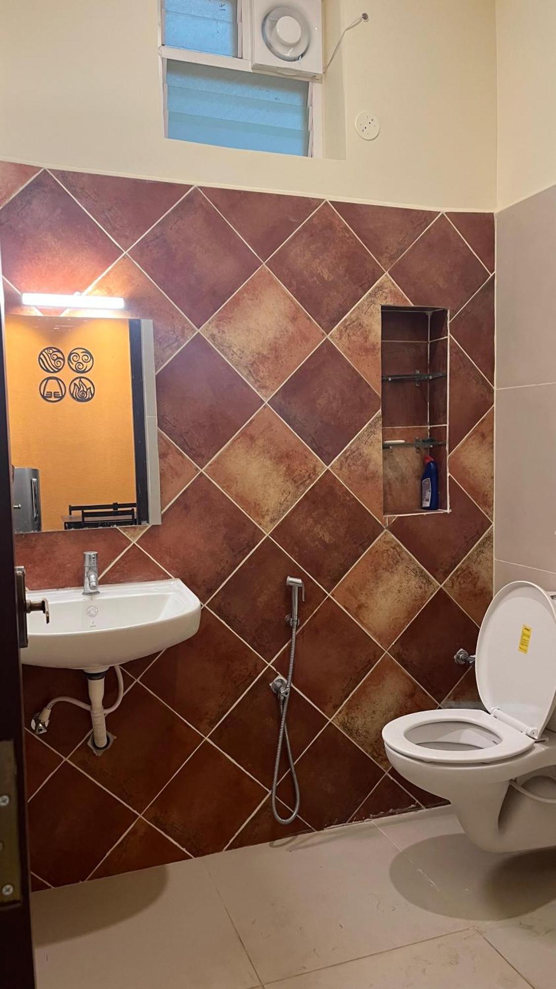 Guru Home Stay Near Sri Ramanasramam Tiruvannāmalai Extérieur photo